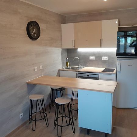 Appartement Refait A Neuf A 10Min De Praloup 바르셀로넷트 외부 사진